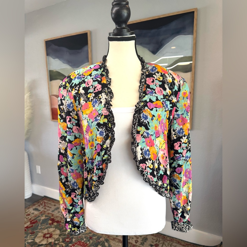 Vintage Platinum Floral Multicolor Cropped Jacket - Picture 5 of 6